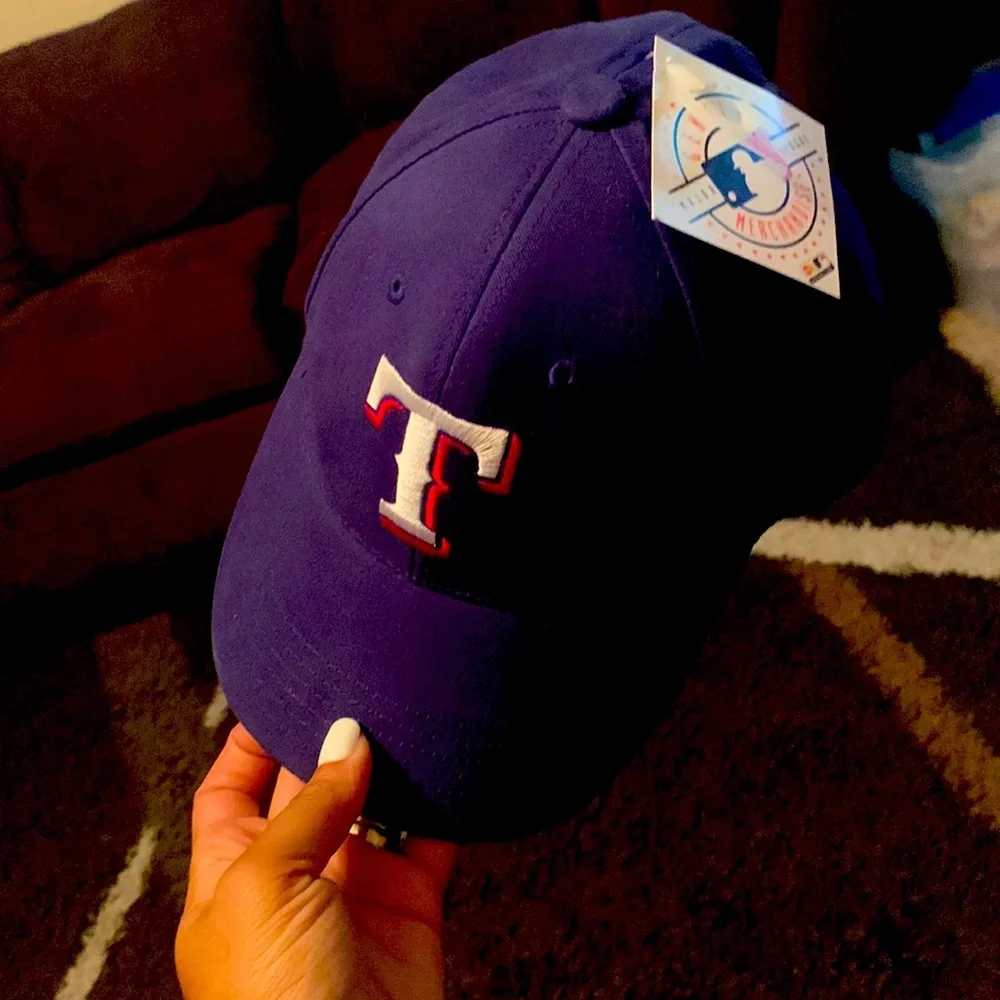 Texas Rangers hat - Picture 3 of 3